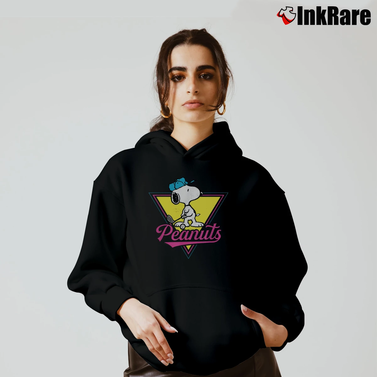 Golf Snoopy Women’s Cozy Hoodie in black – Urban Chic Women’s Golf Snoopy Cozy Hoodie in black | Warm, Structured, Stylish