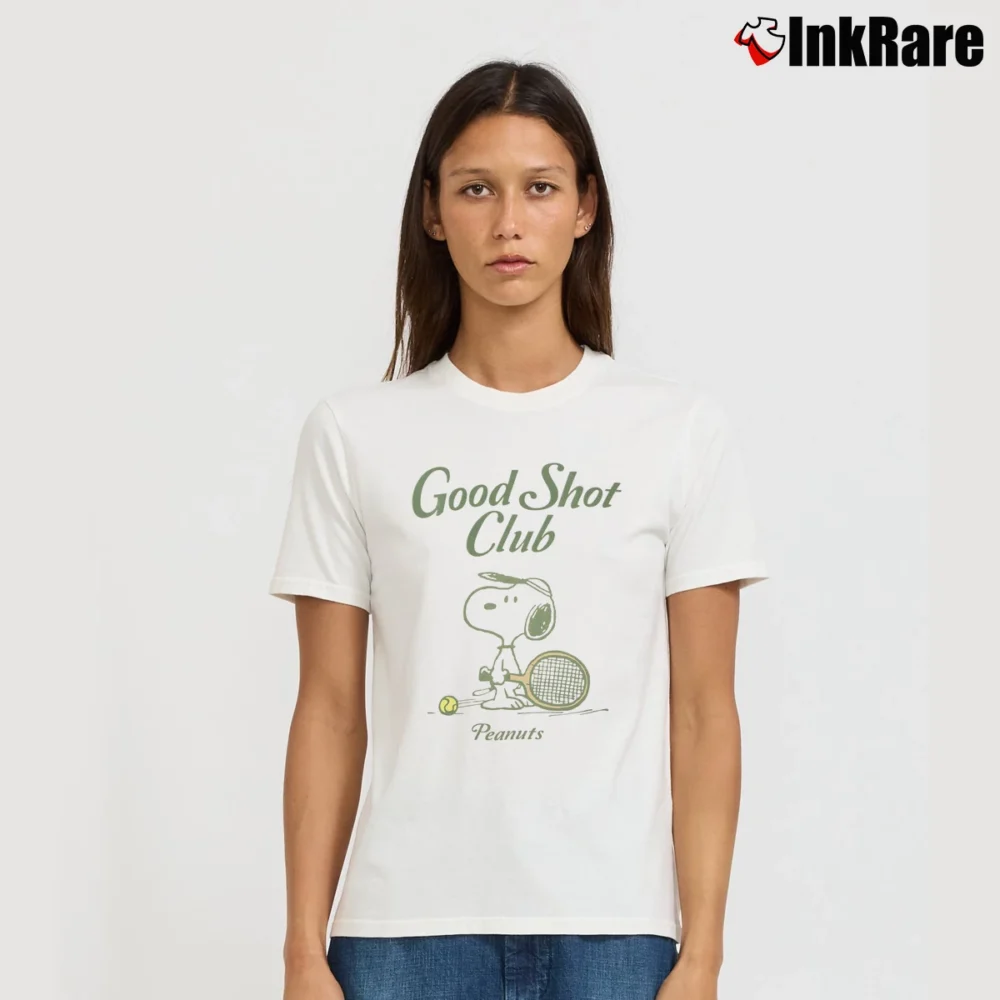 Women’s good shot club snoopy T-Shirt in white | Soft, Flattering Fit