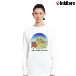 Women’s Grateful Dead 1981 Stanley Mouse Europe Skull Rose Design Long-Sleeve Top in white | Sleek, Versatile, All-Season