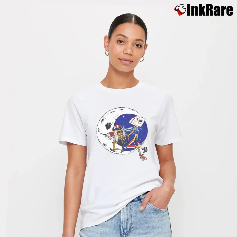 Women’s Grateful Dead 1990 Tour Uncle Sam Dead Mans Hand Signature T-Shirt in white | Soft, Flattering Fit