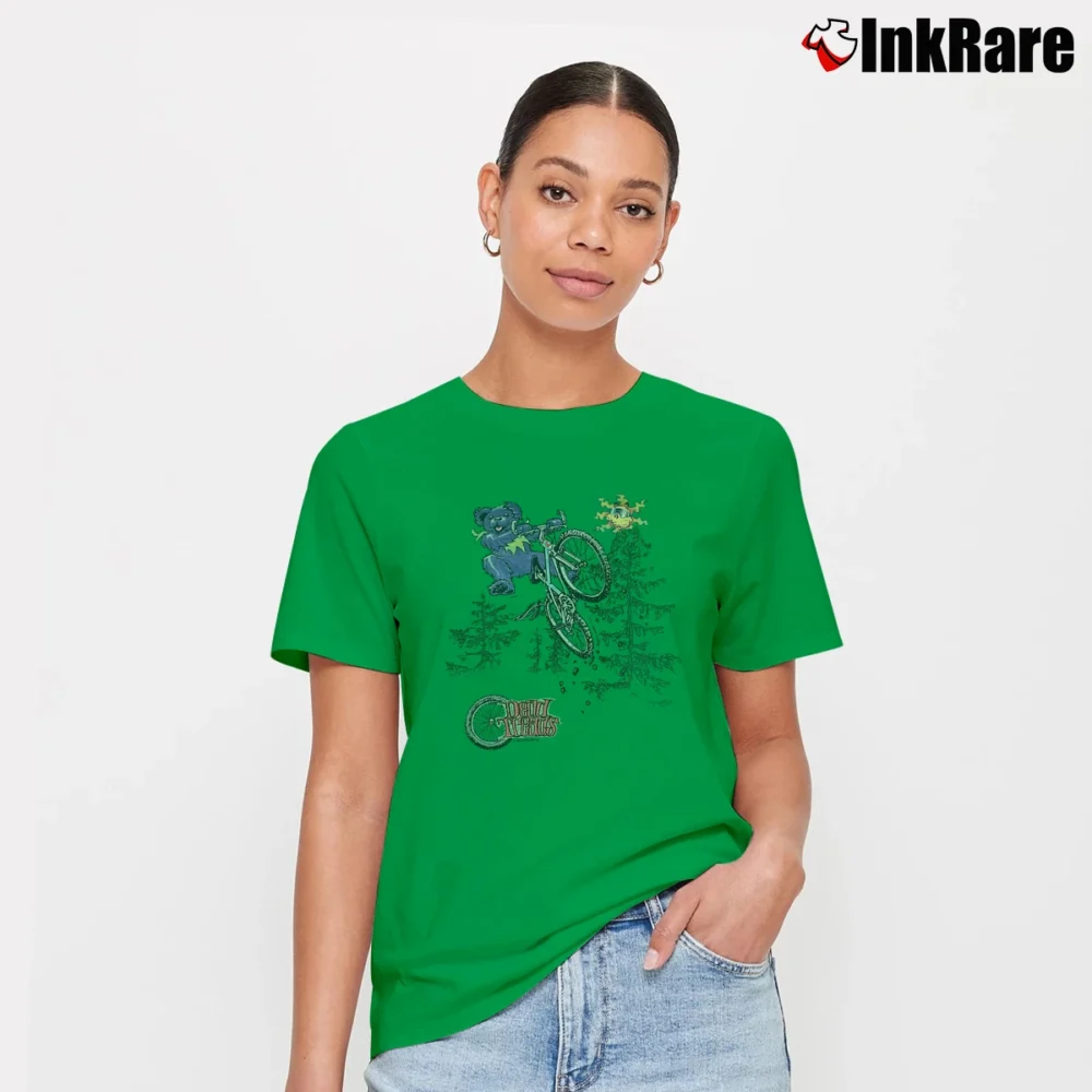 Women’s Grateful Dead 1995 Dead Treads Tie Dye Signature T-Shirt in irish green | Soft, Flattering Fit
