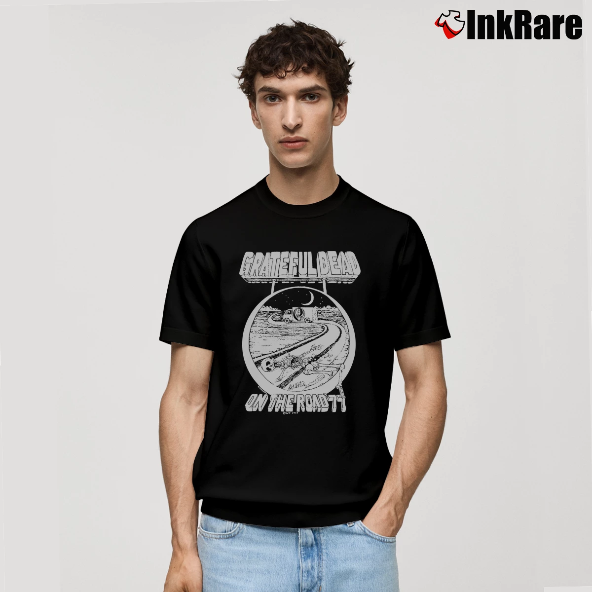 Grateful Dead On The Road 1977 Concert Men’s Classic Tee in black – Premium Comfort Men’s Grateful Dead On The Road 1977 Concert Classic T-Shirt in black | Soft, Breathable Everyday Wear