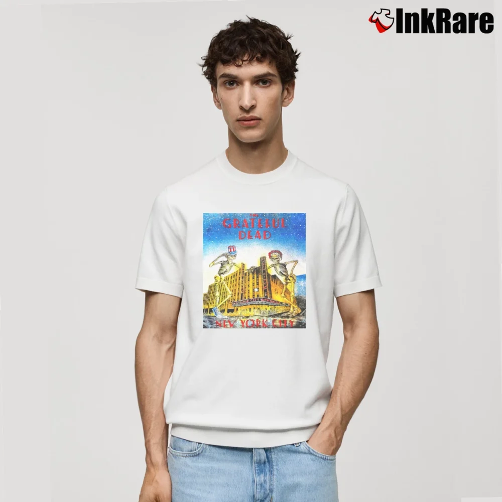 Men’s Grateful Dead Radio City Music Hall 1980 Classic T-Shirt in white | Soft, Breathable Everyday Wear