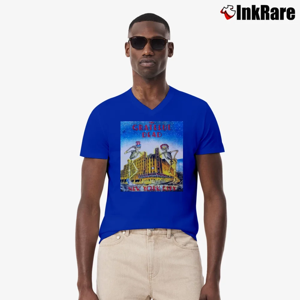 Men’s Grateful Dead Radio City Music Hall 1980 V-Neck Tee in royal blue | Sharp, Breathable, Everyday Staple