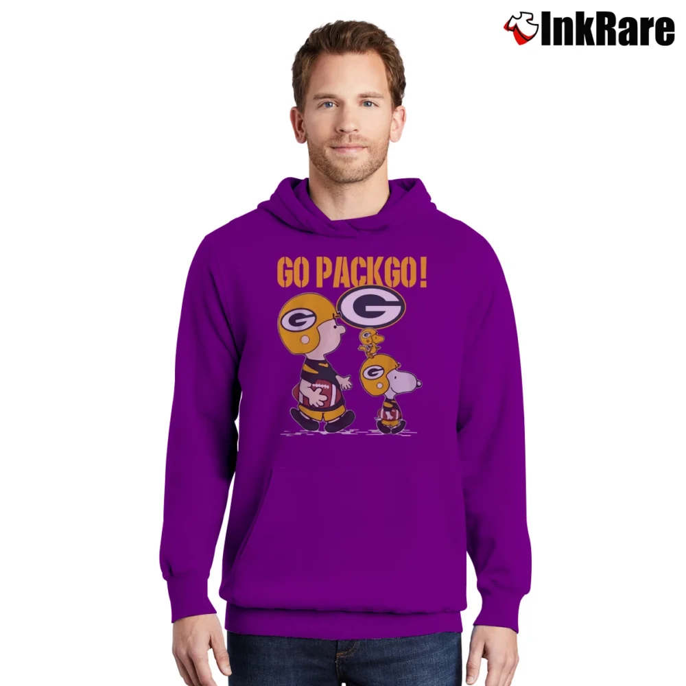Men’s Green Bay Packers Go Pack Go Snoopy Pullover Hoodie in purple | Cozy, Durable, Modern Fit