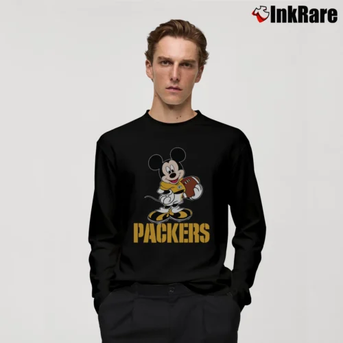 Green Bay Packers Mickey Mouse Super Bowl Fan Men’s Long-Sleeve Tee in black – Versatile Layering Men’s Green Bay Packers Mickey Mouse Super Bowl Fan Long-Sleeve Shirt in black | Sleek, Lightweight, Year-Round Wear