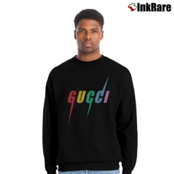 Men’s Gucci Logo Graphic Crewneck Sweatshirt in black | Cozy Fabric, Clean Style