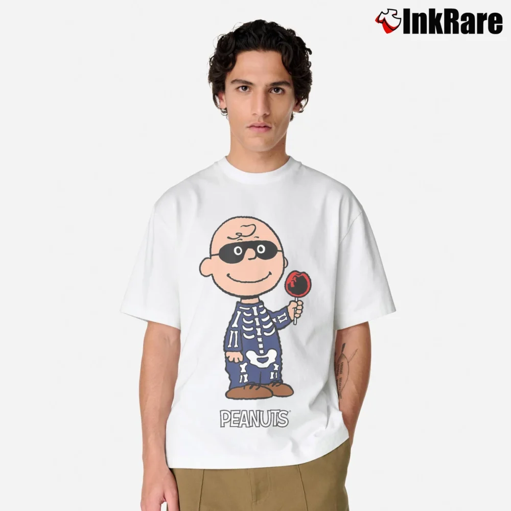 Men’s Halloween Skeleton Charlie Brown Classic T-Shirt in white | Soft, Breathable Everyday Wear