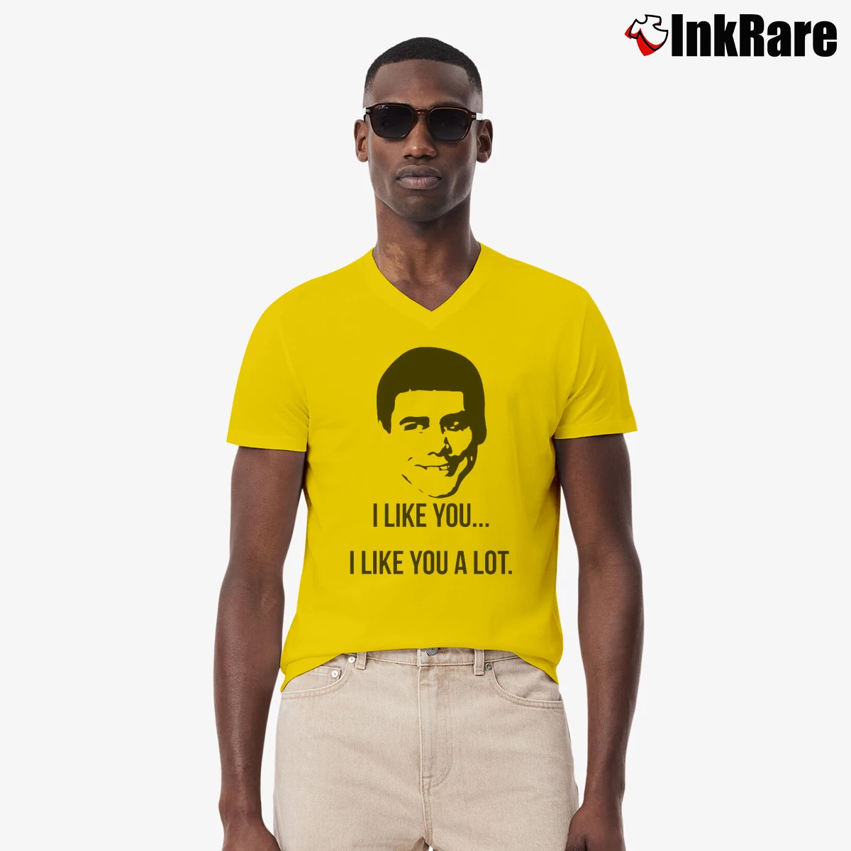 I Like You A Lot Jim Carrey Dumb And Dumber Men’s V-Neck Tee in yellow – Modern Essential Men’s I Like You A Lot Jim Carrey Dumb And Dumber V-Neck Tee in yellow | Sharp, Breathable, Everyday Staple