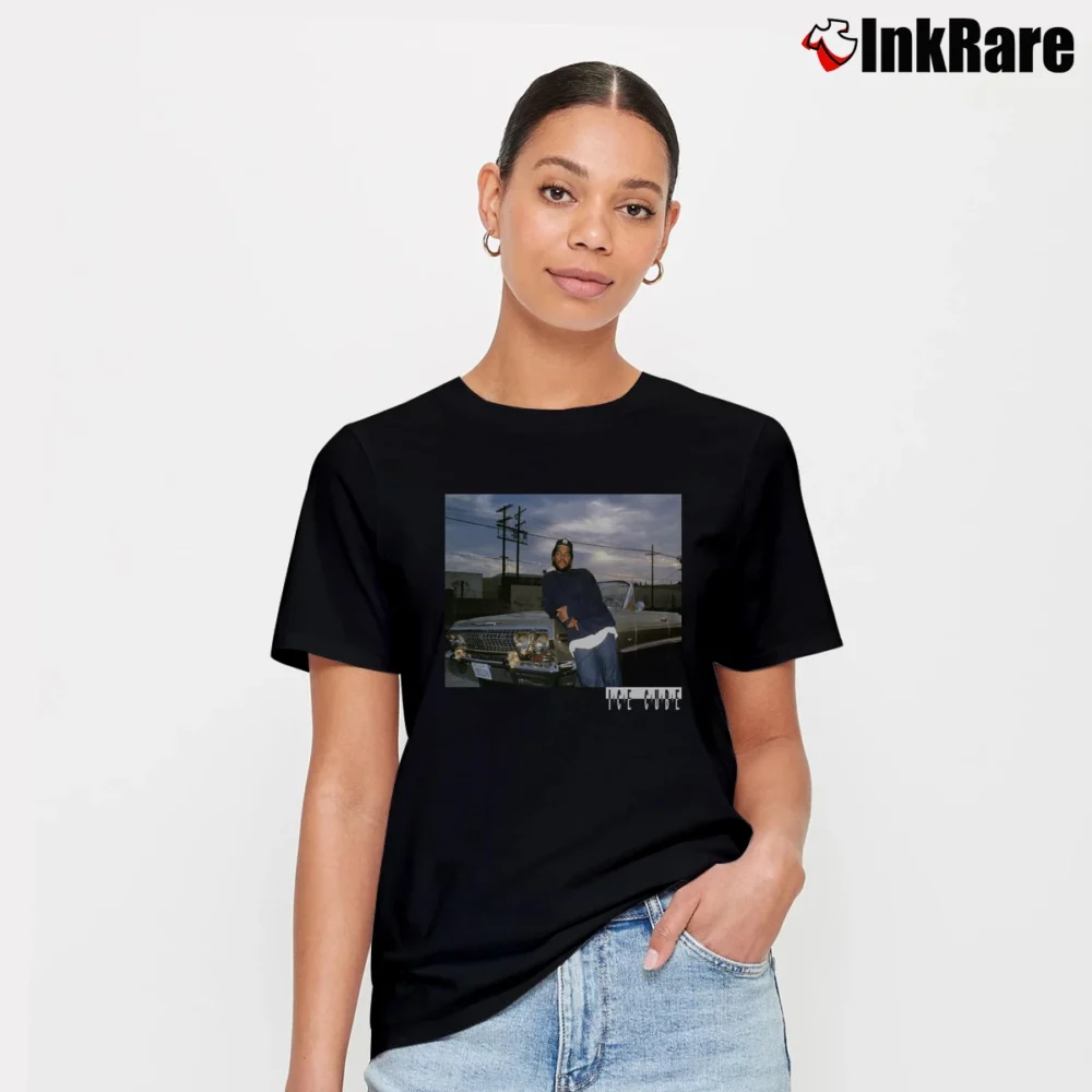 Women’s Ice Cube Impala Signature T-Shirt in black | Soft, Flattering Fit