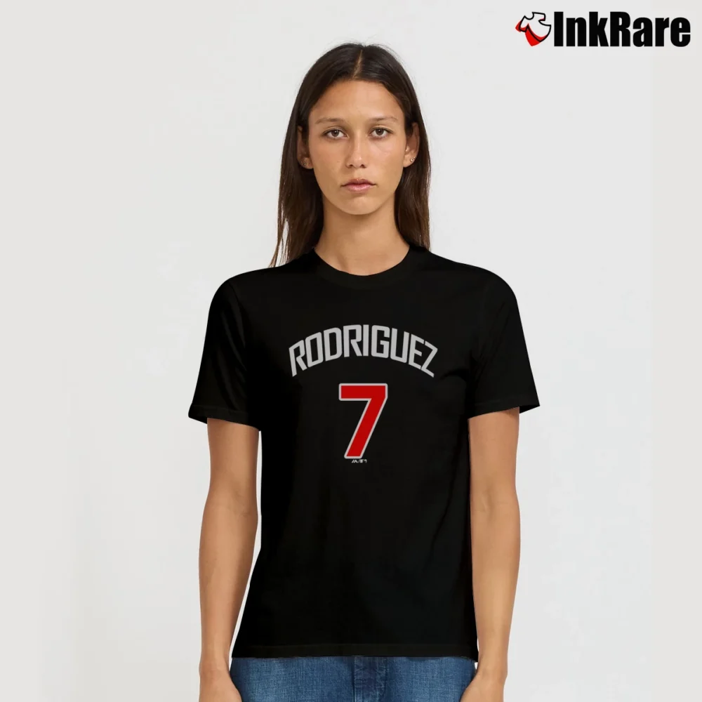Women’s Ivan Rodriguez Rangers Cooperstown Signature T-Shirt in black | Soft, Flattering Fit