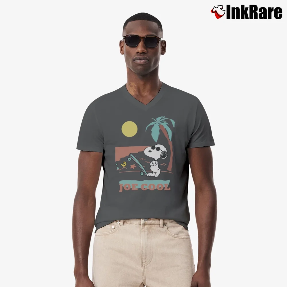 Men’s Joe Cool Snoopy And Woodstock V-Neck Tee in charcoal | Sharp, Breathable, Everyday Staple