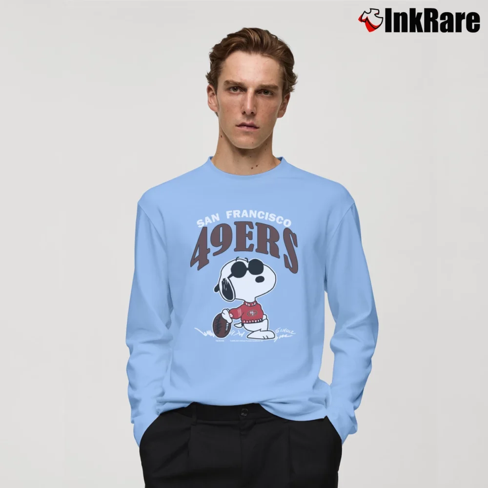 Men’s Joe Cool Snoopy Peanuts San Francisco 49ers Football Long-Sleeve Shirt in light blue | Sleek, Lightweight, Year-Round Wear