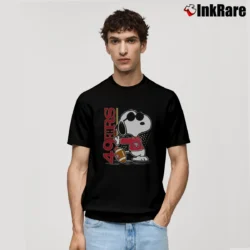 Men’s Joe Cool Snoopy San Francisco 49ers Classic T-Shirt in black | Soft, Breathable Everyday Wear