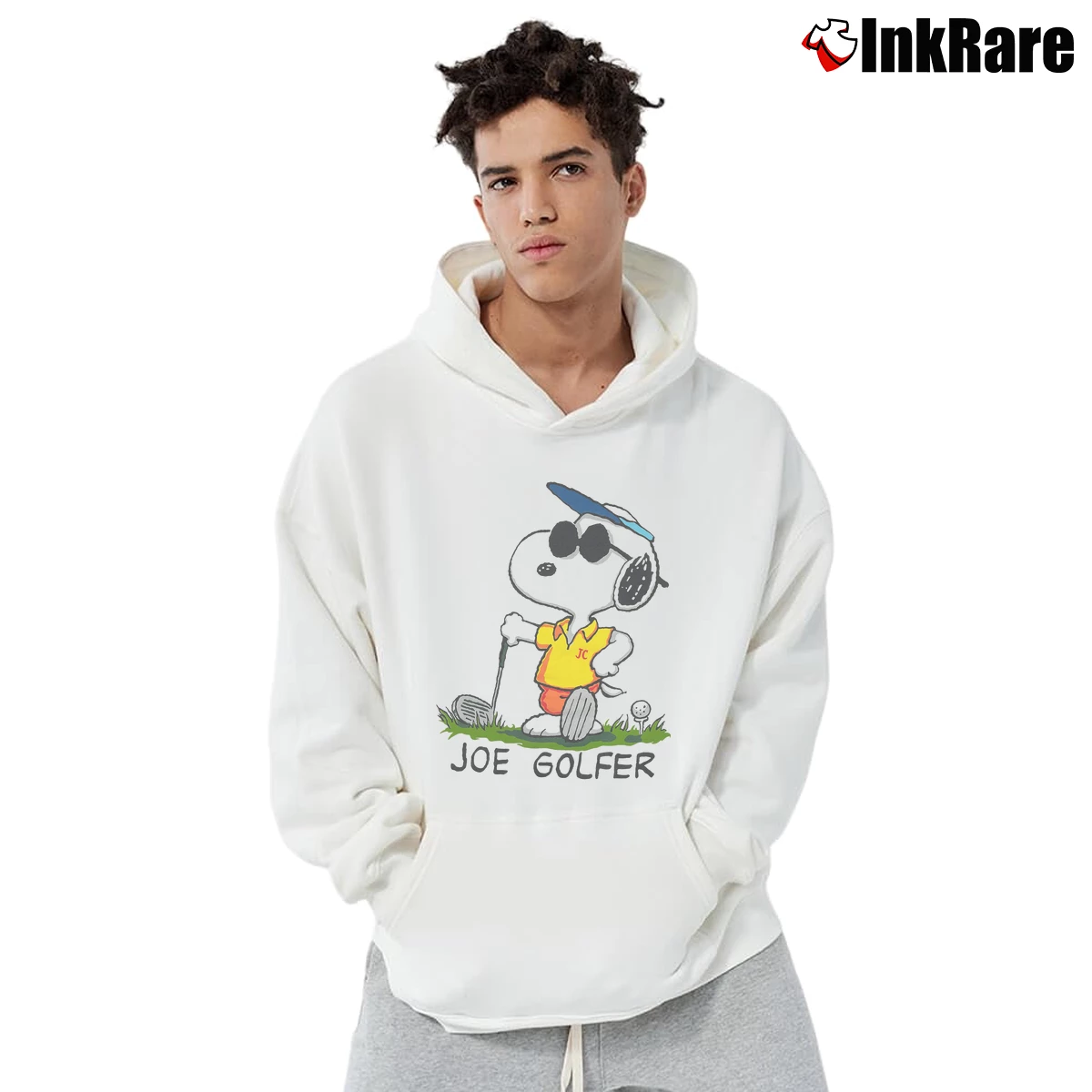Joe Golfer Snoopy Men’s Pullover Hoodie in white – Ultimate Warmth Men’s Joe Golfer Snoopy Pullover Hoodie in white | Cozy, Durable, Modern Fit