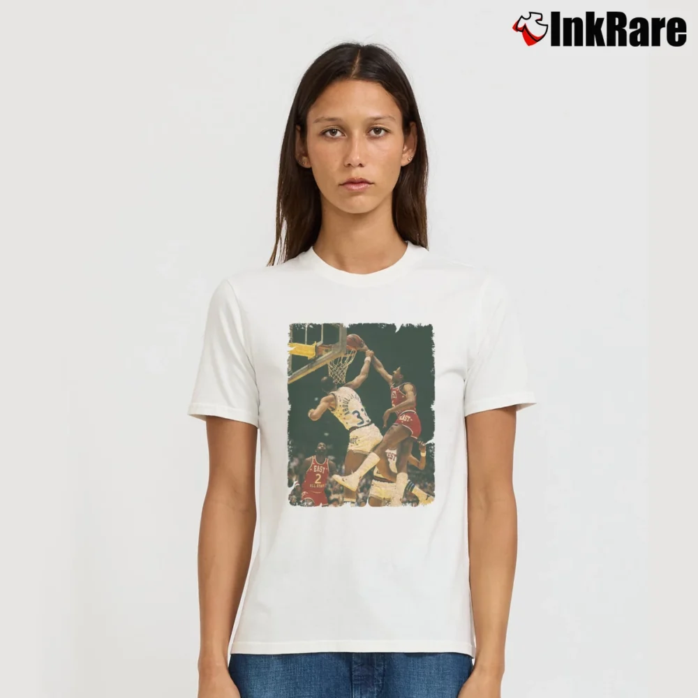 Women’s kareem abdul jabbar vs julius erving for NBA Legends Fans Signature T-Shirt in white | Soft, Flattering Fit