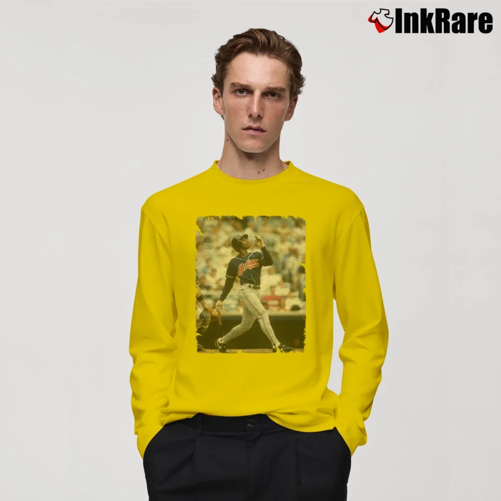 Men’s kenny lofton cleveland guardians mlb speedster baseball fan Long-Sleeve Shirt in yellow | Sleek, Lightweight, Year-Round Wear