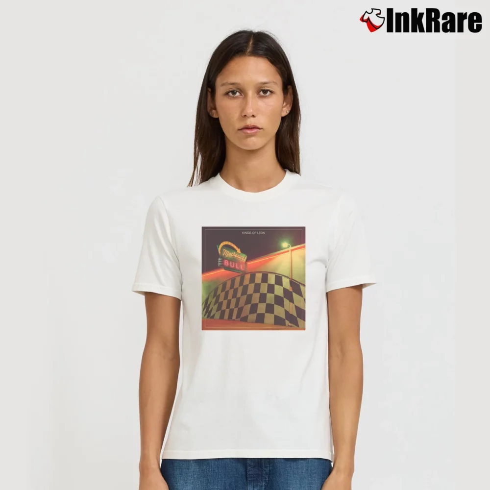 Women’s Kings Of Leon Mechanical Bull Band Signature T-Shirt in white | Soft, Flattering Fit