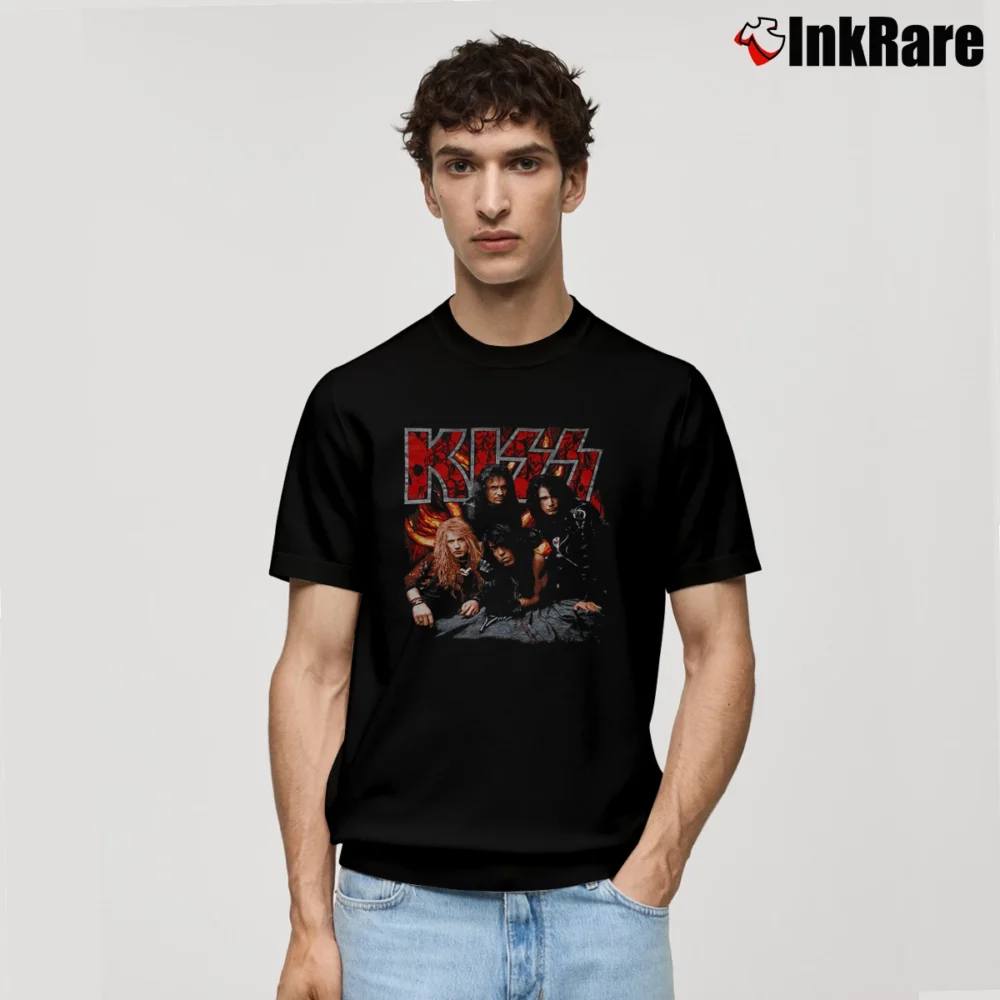 Men’s Kiss Revenge 1992 Bruce Kulick Gene Paul Eric Singer Classic T-Shirt in black | Soft, Breathable Everyday Wear