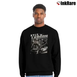 Men’s Kyle Larson Burnout Crewneck Sweatshirt in black | Cozy Fabric, Clean Style
