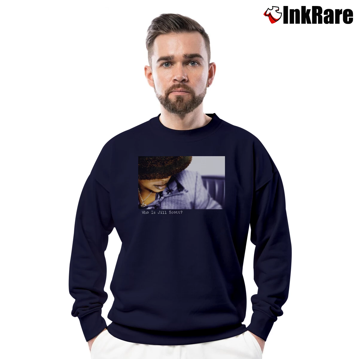 Men’s Leisure Raglane Crewneck Sweatshirt in navy | Cozy Fabric, Clean Style