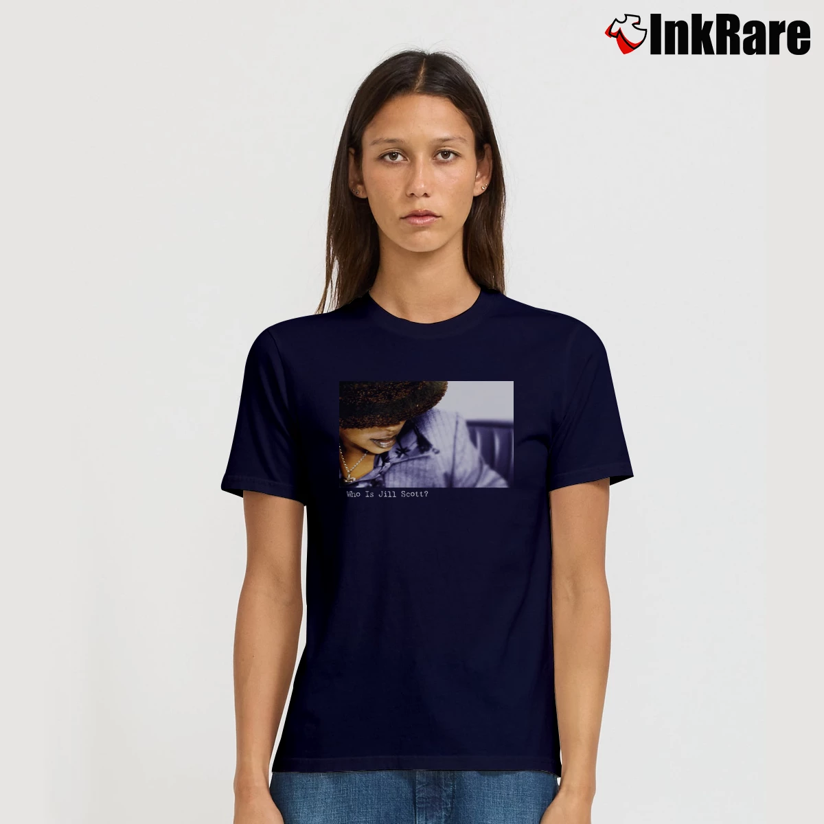 Women’s Leisure Raglane Signature T-Shirt in navy | Soft, Flattering Fit
