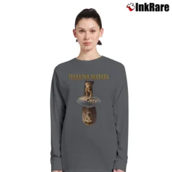 Women’s Lion King Hakuna Matata Reflection Long-Sleeve Top in charcoal | Sleek, Versatile, All-Season