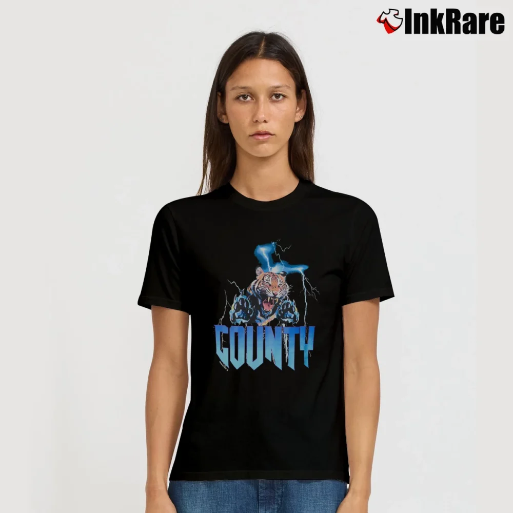 Women’s Marcelo Burlon County Of Milan Tiger Signature T-Shirt in black | Soft, Flattering Fit