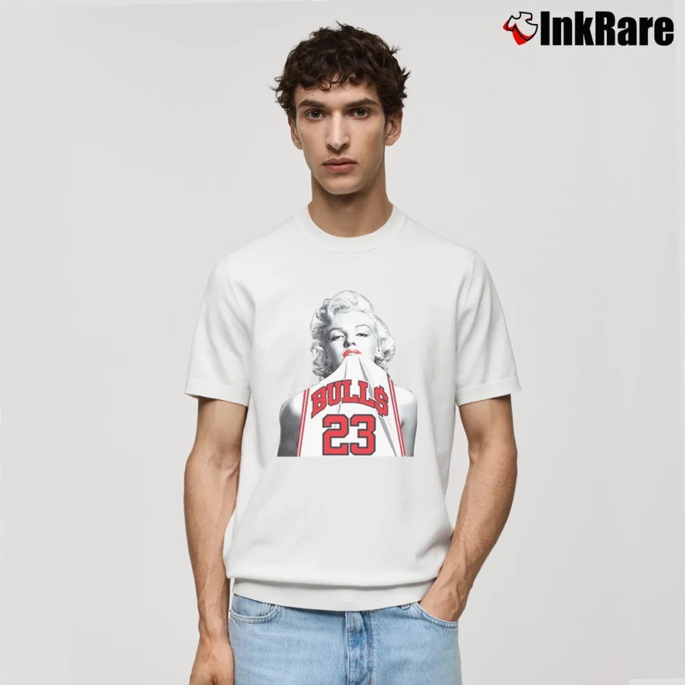 Men’s Marilyn Monroe Bulls 23 Classic T-Shirt in white | Soft, Breathable Everyday Wear