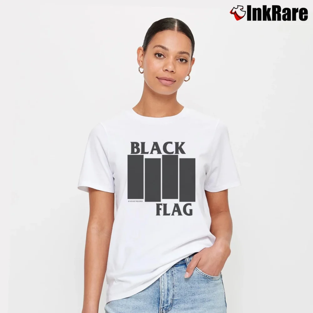 Women’s Mens Black Flag Bars Logo Signature T-Shirt in white | Soft, Flattering Fit