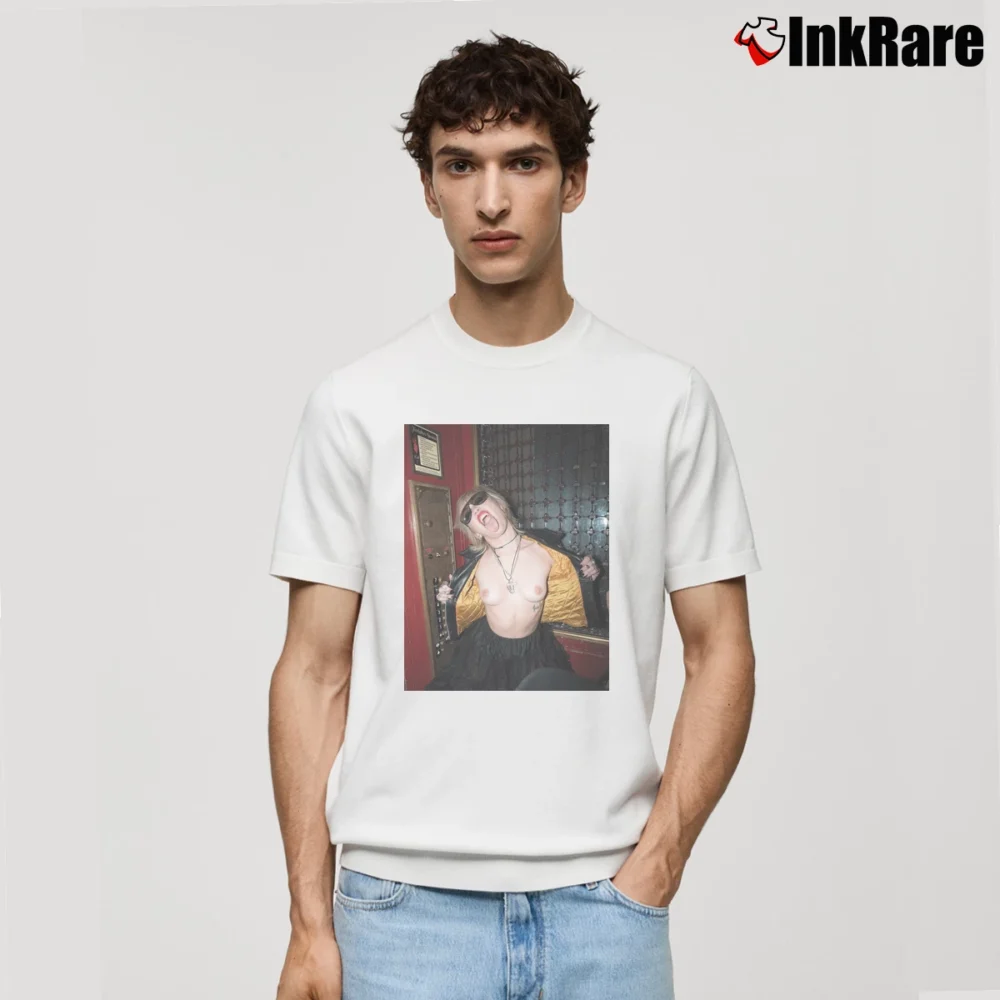 Men’s Miley Cyrus Rolling Stones Magazine Plastic Hearts Rock Classic T-Shirt in white | Soft, Breathable Everyday Wear