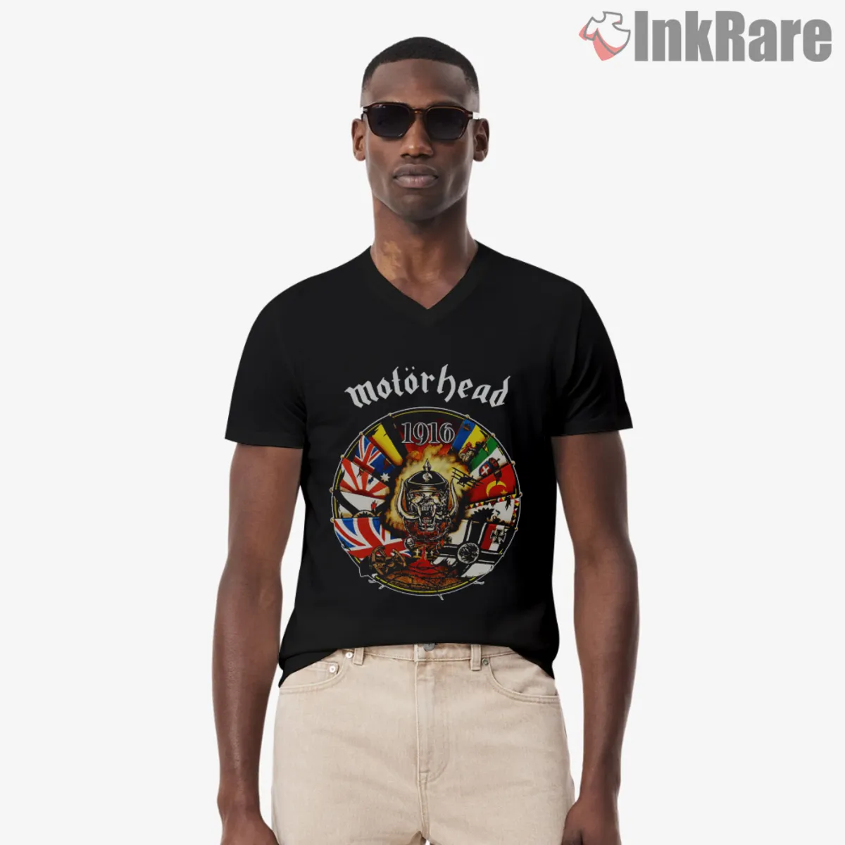 V-Neck Cut V-neck Motorhead 1916 Vintage tee in black
