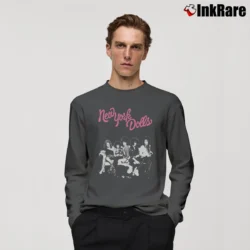 Men’s new york dolls punk rock band fan Long-Sleeve Shirt in charcoal | Sleek, Lightweight, Year-Round Wear