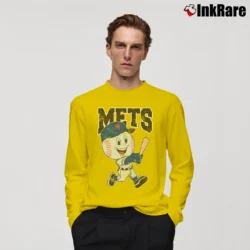 Men’s new york mets mr met for Baseball Fans Long-Sleeve Shirt in yellow | Sleek, Lightweight, Year-Round Wear