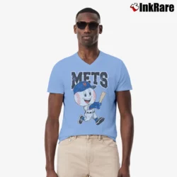 Men’s new york mets mr met for Baseball Fans V-Neck Tee in light blue | Sharp, Breathable, Everyday Staple