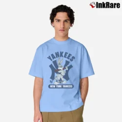 Men’s New York Yankees Looney Tunes Baseball Fan Classic T-Shirt in light blue | Soft, Breathable Everyday Wear
