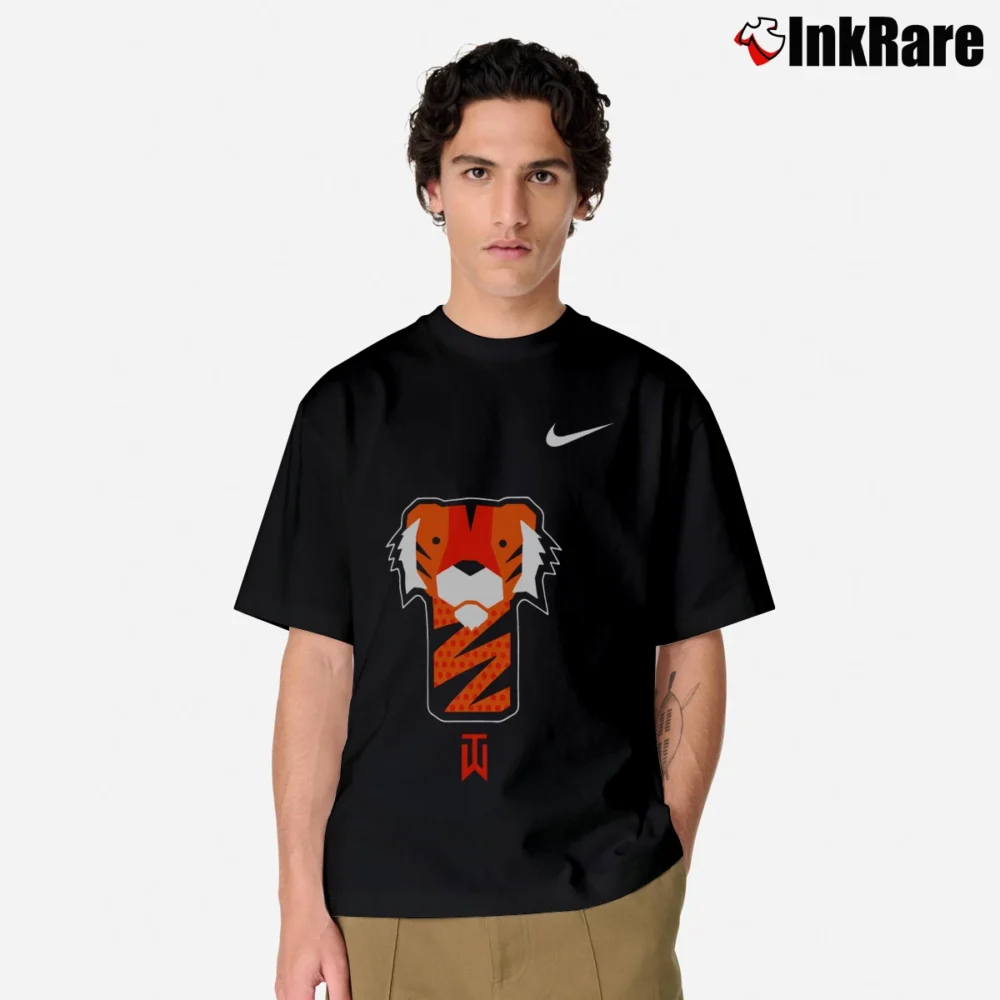 Men’s Nike Golf TW Tiger Woods Frank Classic T-Shirt in black | Soft, Breathable Everyday Wear