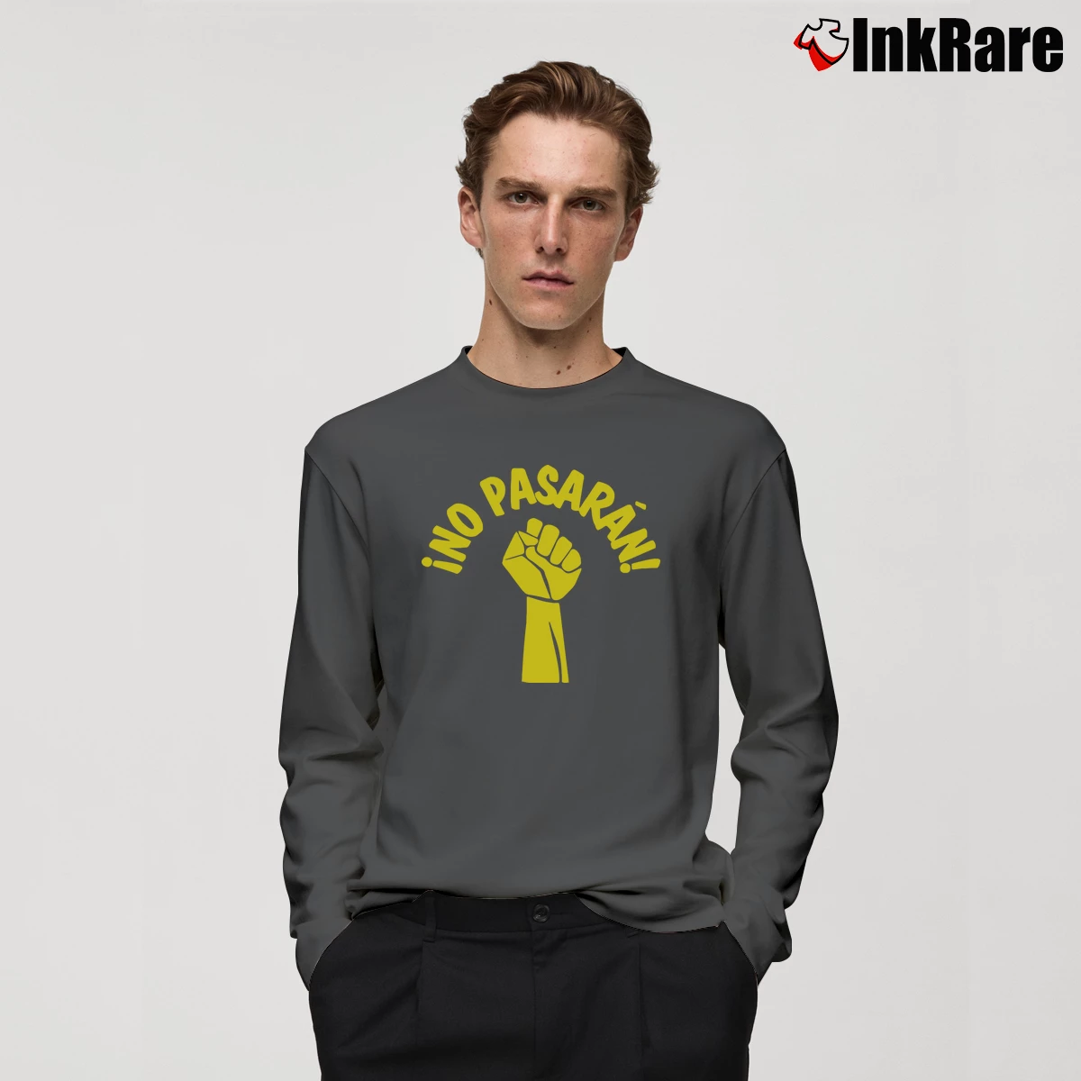 No Pasaran Spanish Civil War Men’s Long-Sleeve Tee in charcoal – Versatile Layering Men’s No Pasaran Spanish Civil War Long-Sleeve Shirt in charcoal | Sleek, Lightweight, Year-Round Wear