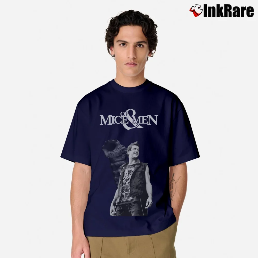 Men’s Of Mice & Men Stonstain Classic T-Shirt in navy | Soft, Breathable Everyday Wear