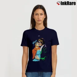 Women’s Off - white Kiss Graphic Signature T-Shirt in navy | Soft, Flattering Fit