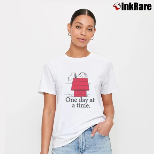 One Day At A Time Snoopy Women’s Tee in white – Effortless Style Women’s One Day At A Time Snoopy T-Shirt in white | Soft, Flattering Fit