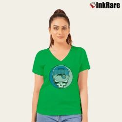 Women’s Orlando Magic Basketball Grateful Dead Steal Your Face for Music and Sports Fans V-Neck Tee in irish green | Chic Neckline, Soft Texture