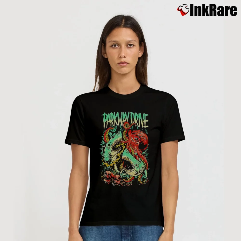 Women’s Parkway Drive Shark T-Shirt in black | Soft, Flattering Fit