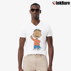 Men’s Peanuts Franklin Armstrong V-Neck Tee in white | Sharp, Breathable, Everyday Staple