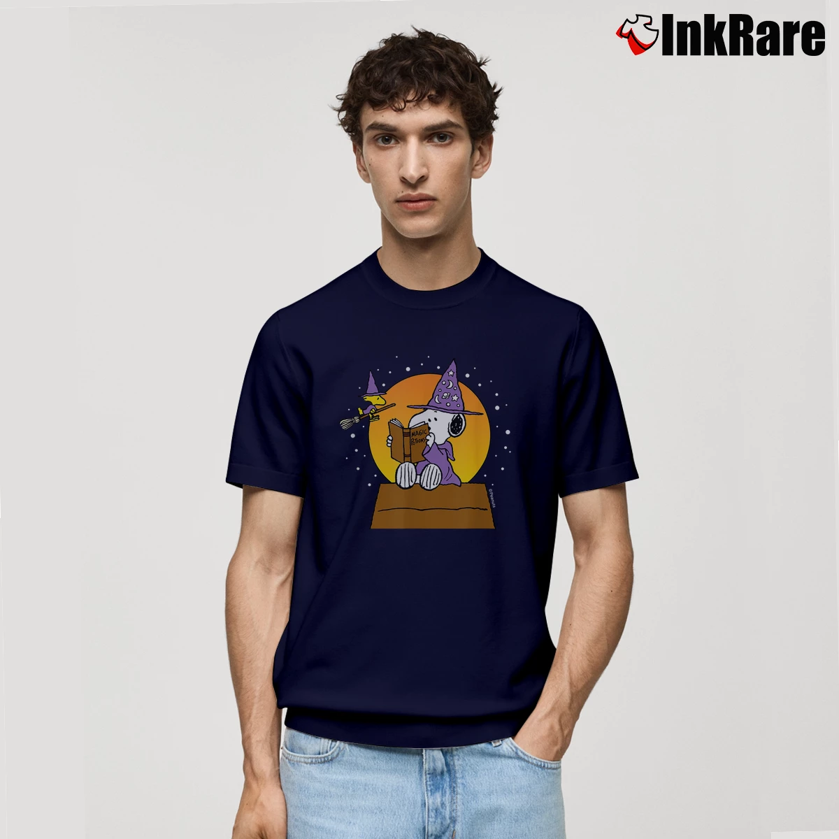 Peanuts Halloween Wizard Snoopy Men’s Classic Tee in navy – Premium Comfort Men’s Peanuts Halloween Wizard Snoopy Classic T-Shirt in navy | Soft, Breathable Everyday Wear