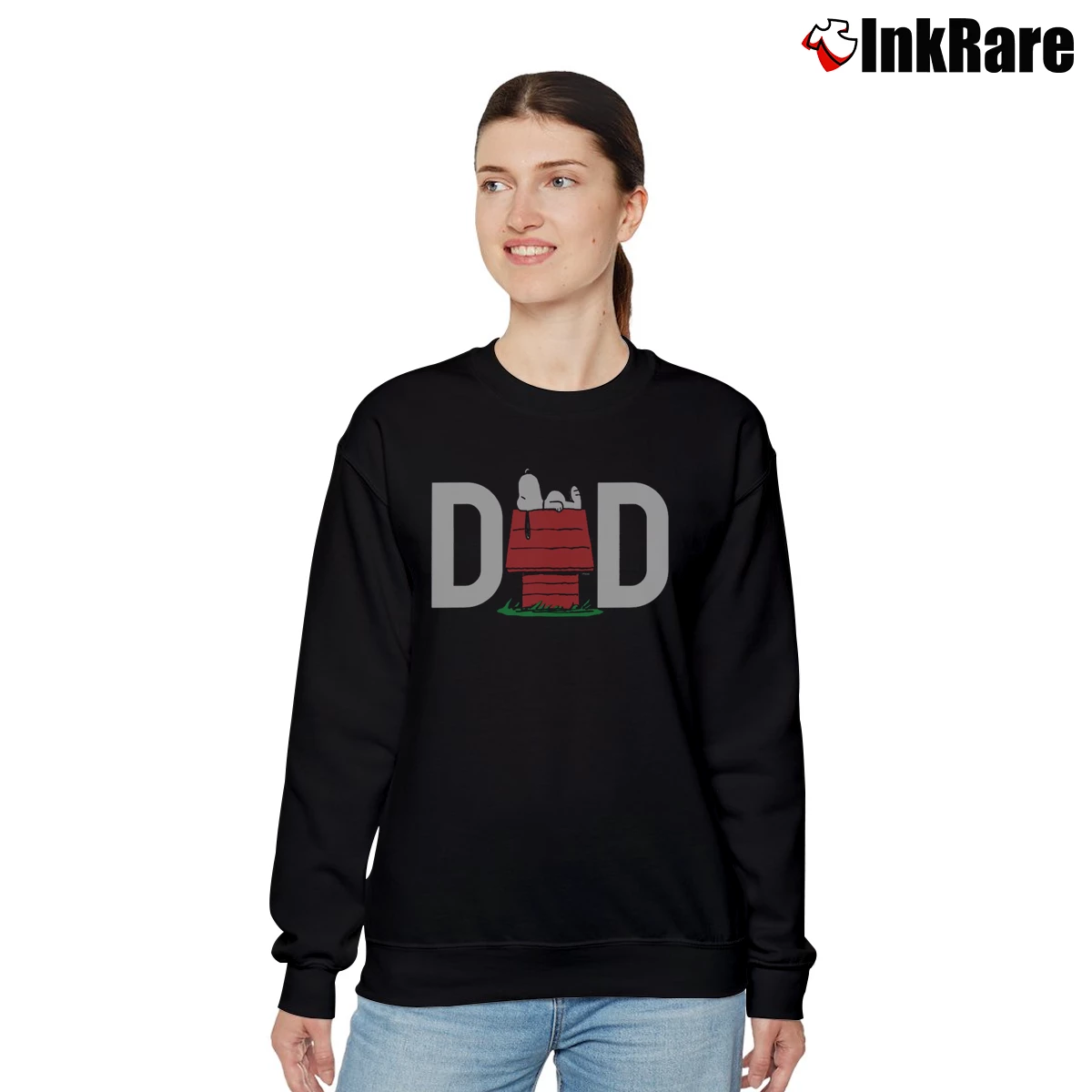 Women’s peanuts snoopy dog house i'm the dad Relaxed Sweatshirt in black | Soft, Laid-Back Vibe