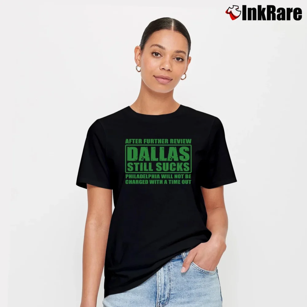 Women’s Philadelphia Phillies Dallas Still Sucks Signature T-Shirt in black | Soft, Flattering Fit