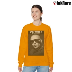 Women’s Pitbull Mr Worldwide Relaxed Sweatshirt in orange | Soft, Laid-Back Vibe
