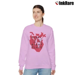 Women’s Radiohead Everything In Its Right Place Relaxed Sweatshirt in light pink | Soft, Laid-Back Vibe