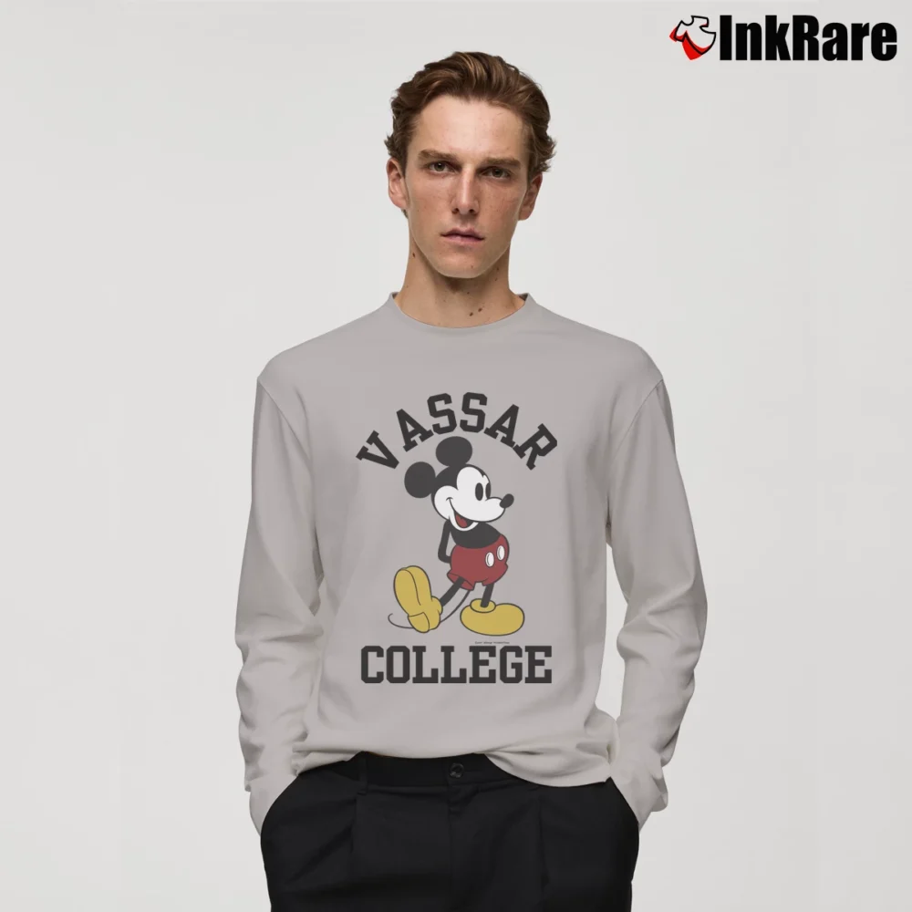 Men’s Retro Vassar College Mickey Mouse Vintage Long-Sleeve Shirt in sport grey | Sleek, Lightweight, Year-Round Wear